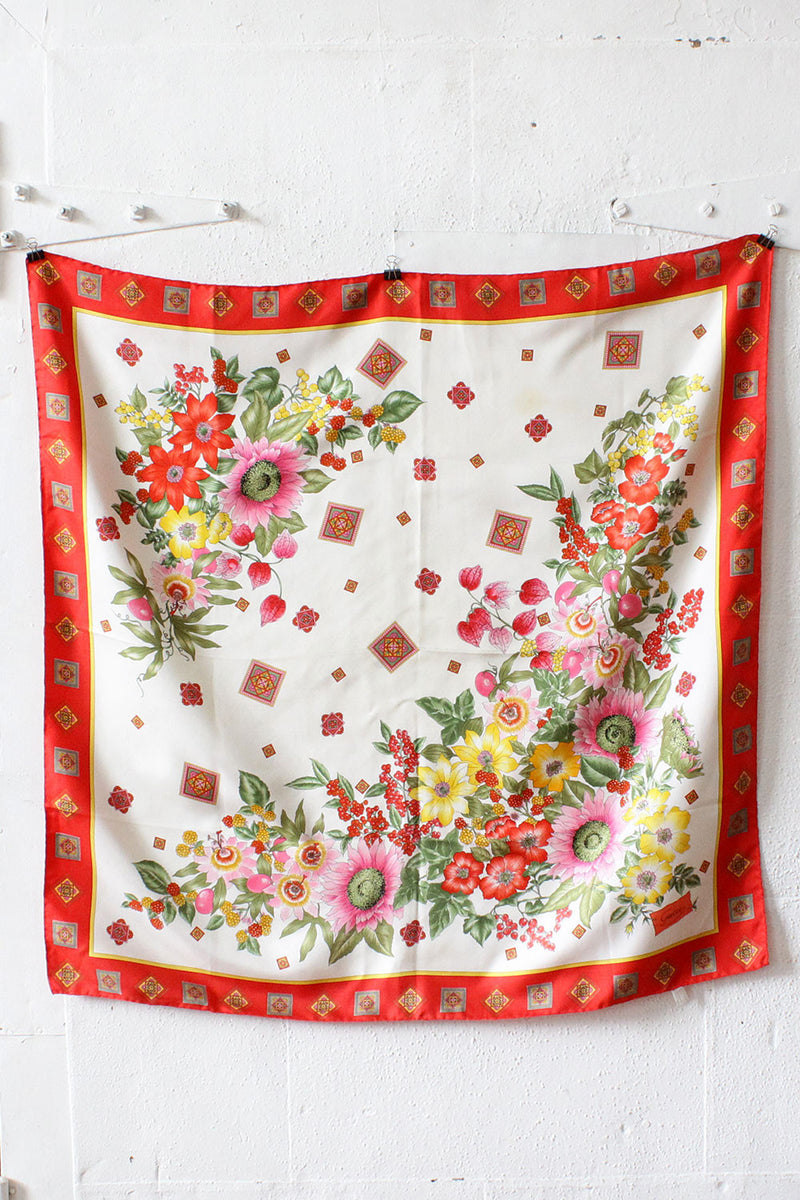 GUCCI Scarf Vintage Floral Rose 100% SILK Red Multicolor Made in
