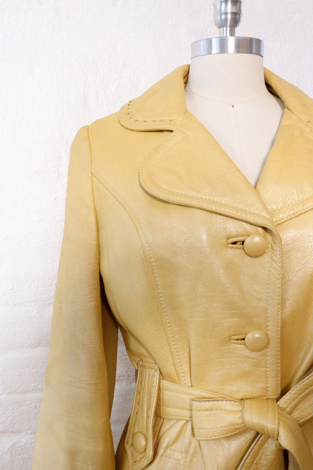 Pearlescent Butter Leather Trench S-S/M