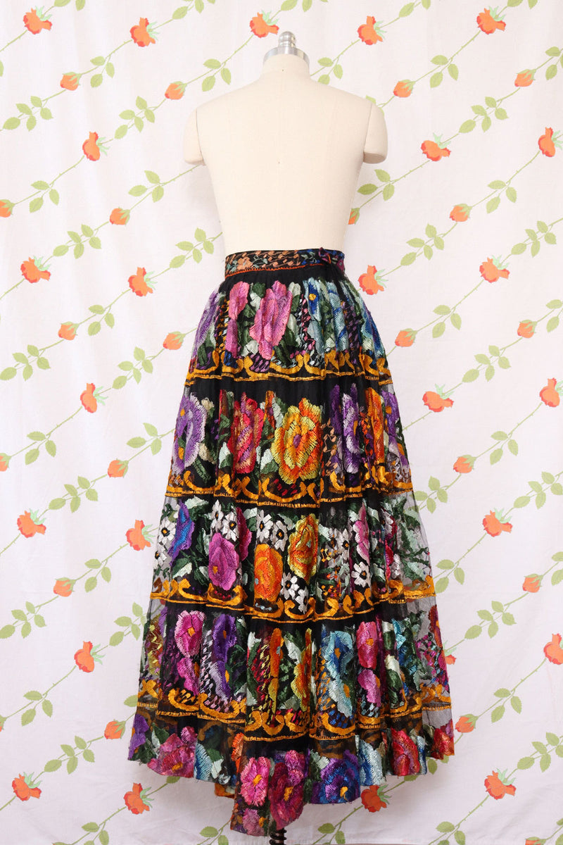 Embroidered Chiapas Tulle Skirt L