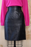 Pointed Waist Leather Pencil Skirt M