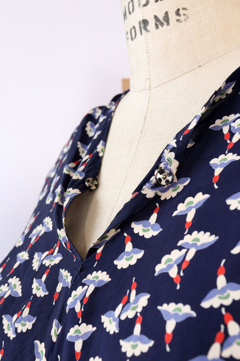 1940s Cold Rayon Floral Day Dress M/L