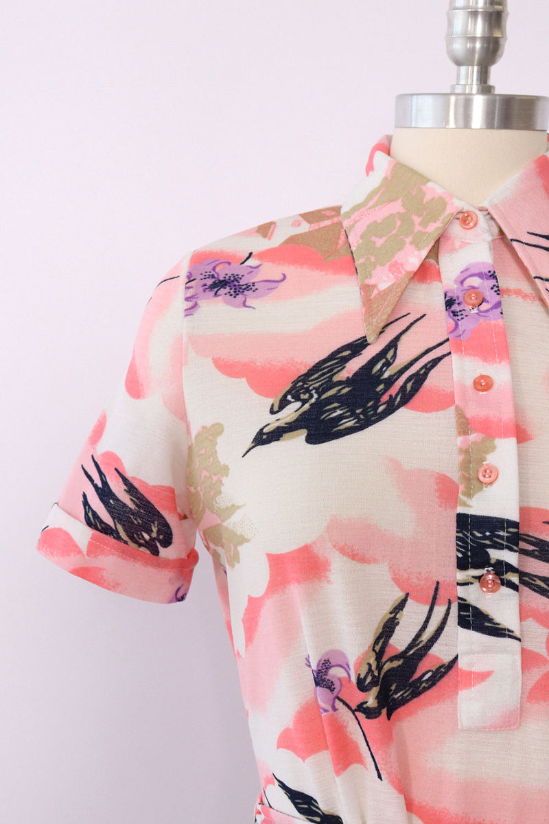 Scenic Swallow Shirt M