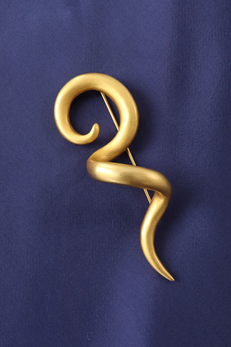 Squiggle Curly Cue Brooch