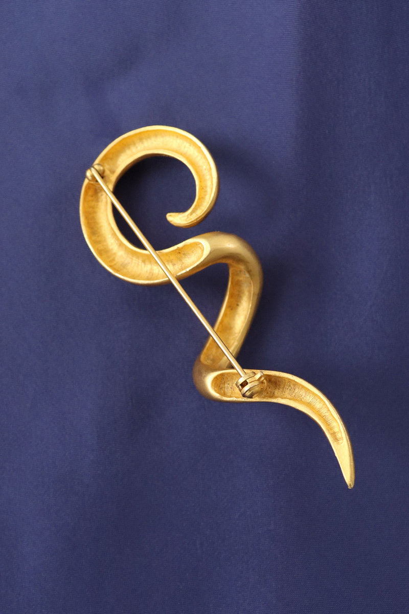 Squiggle Curly Cue Brooch