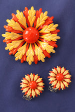 Kitschy Flower Brooch & Earrings Set