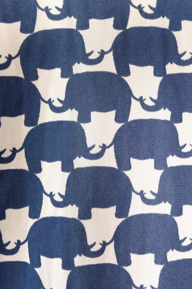 Vera Interlocking Elephants Top M