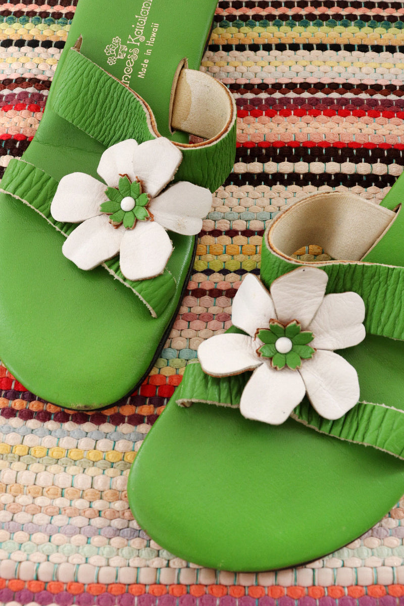 Kelly Hawaii Leather Flower Sandals 6