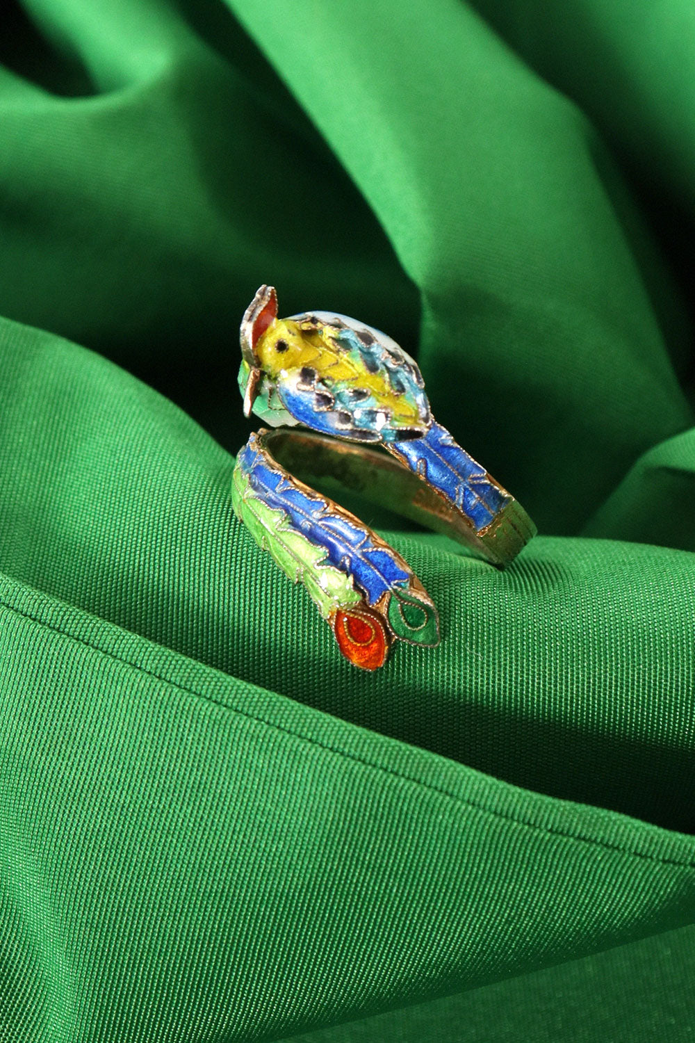 Enameled Chicken Wrap Ring