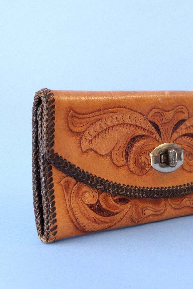 Tooled Turnlock Tan Wallet