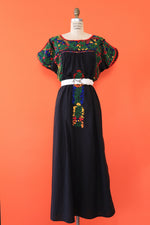 Colorful Floral Embroidered Dress L