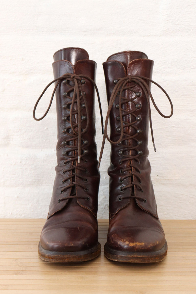 Joan & David Lace-up Boots 8