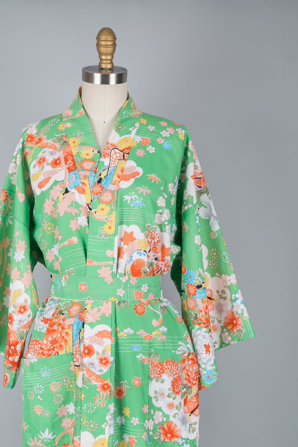 Saks Blossom Kimono