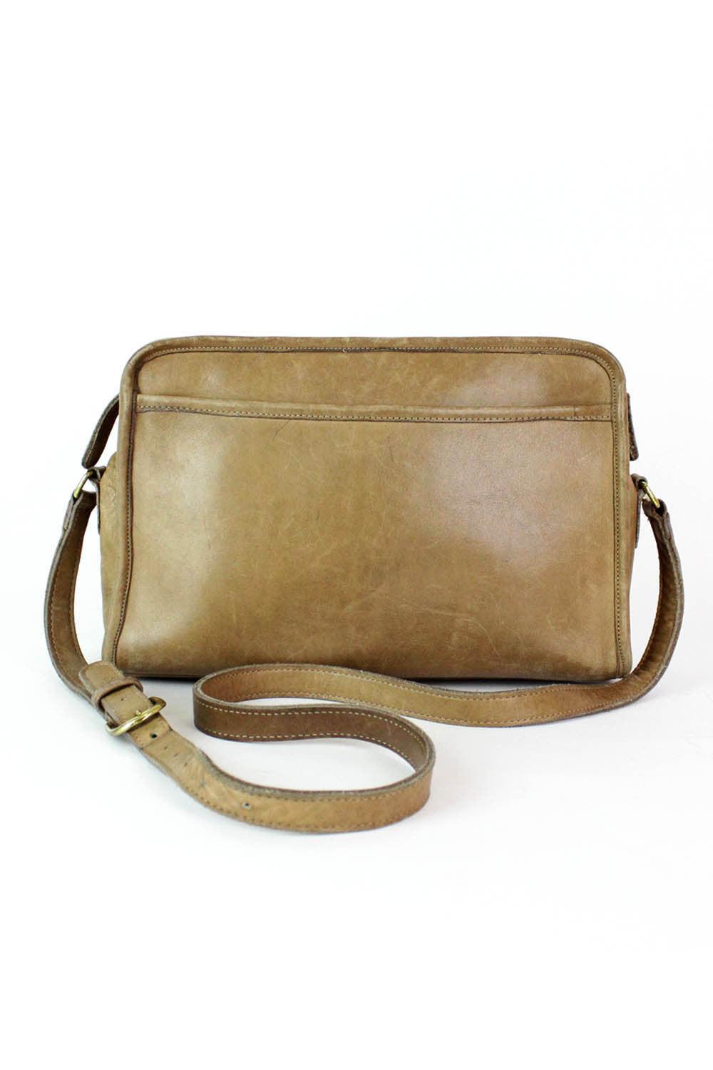 tan leather purse