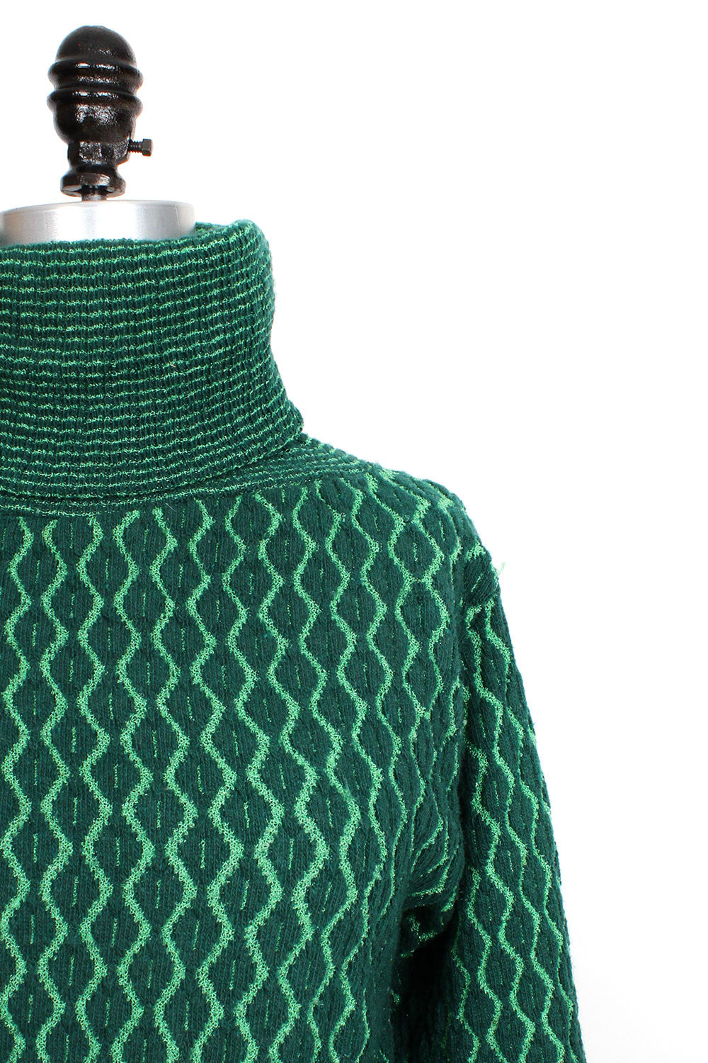 Diamond Knit Turtleneck M