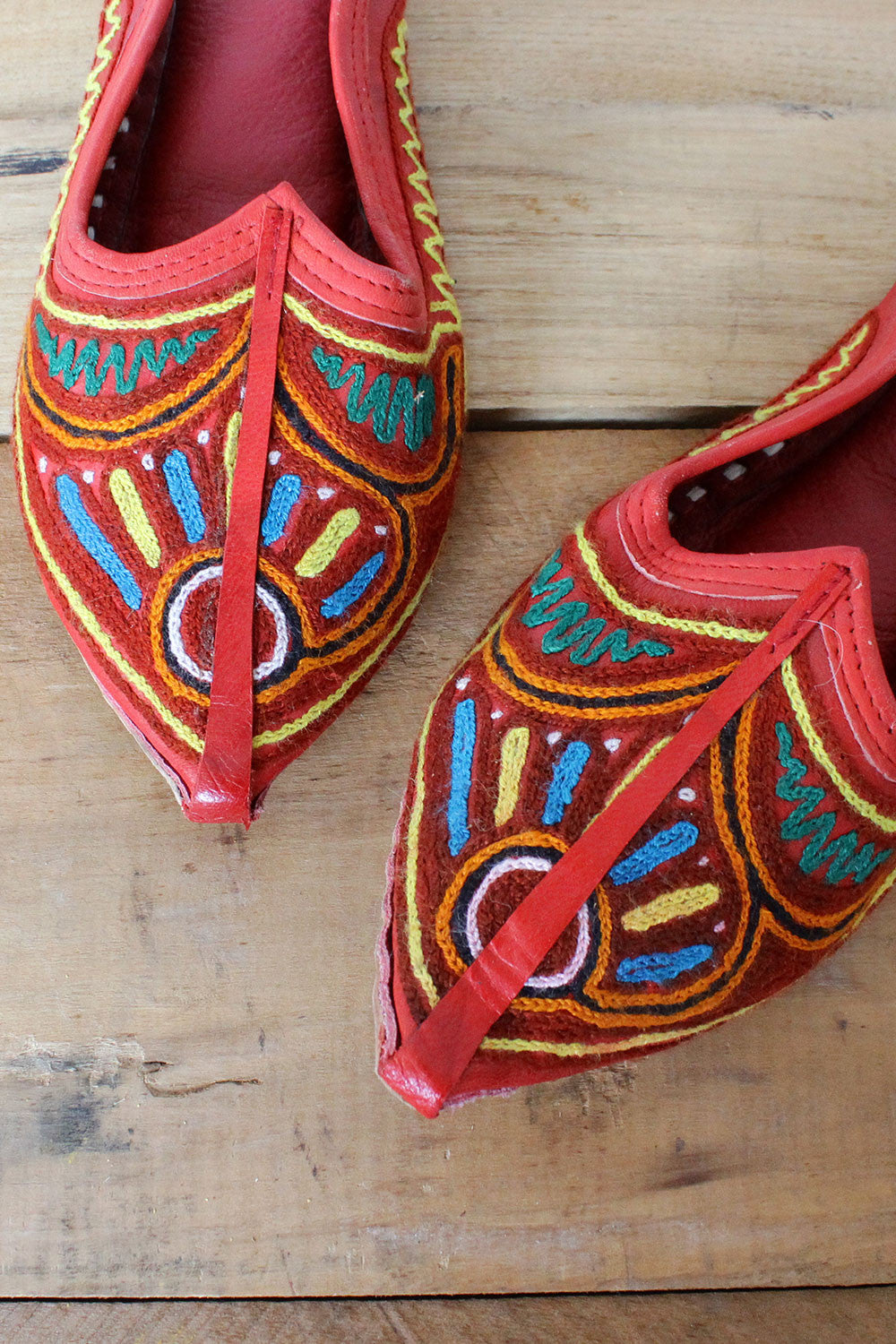 Embroidered Khussa Slippers 8