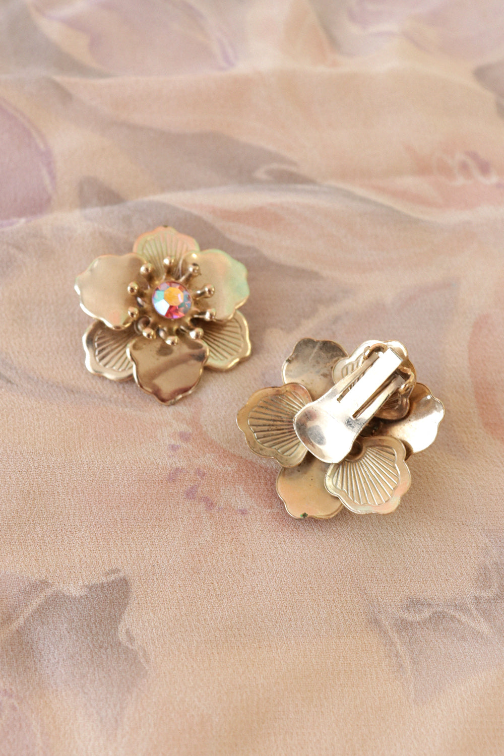 Iridescent Golden Flower Clip-ons