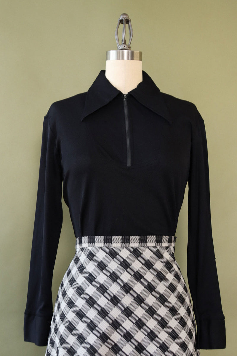 Dagger Collar Black Top M/L