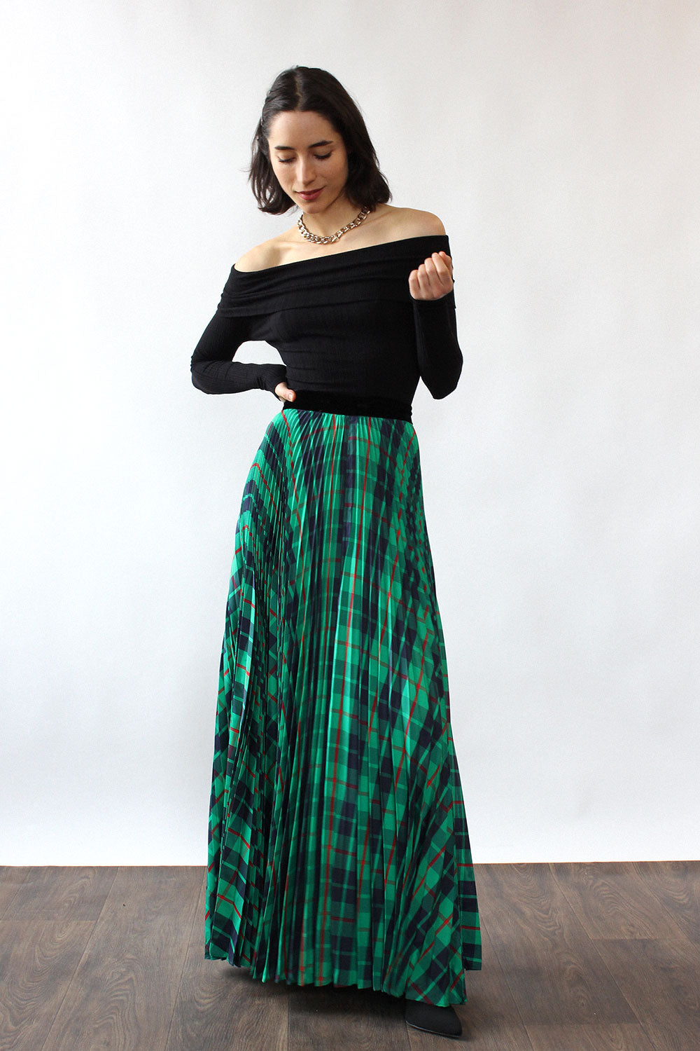 Accordion Pleat Plaid Maxi Skirt S – OMNIA