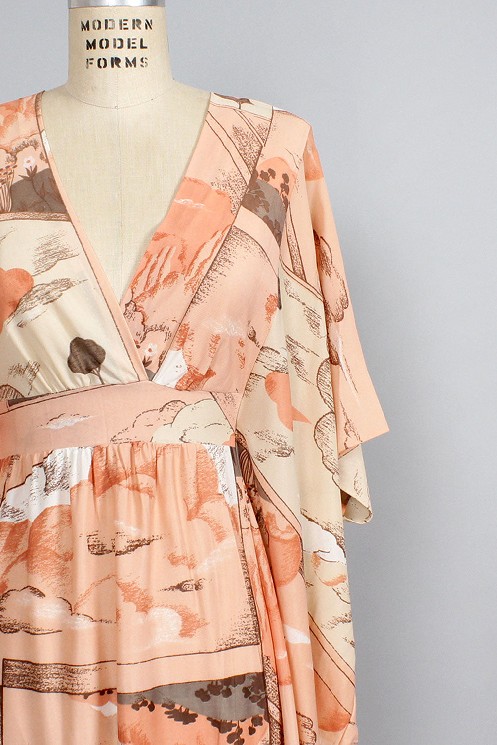 Peachy 70s Caftan