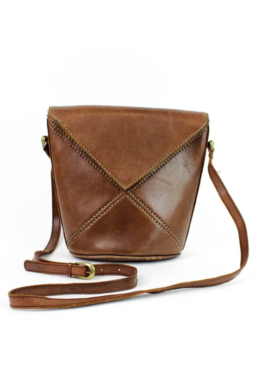 vintage leather bucket bag