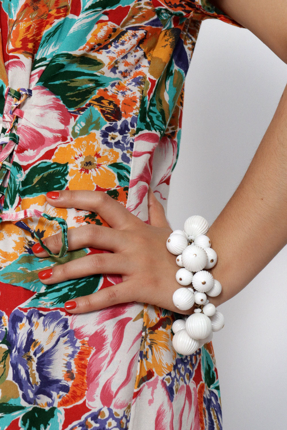 Napier Chunky White Beaded Bracelet