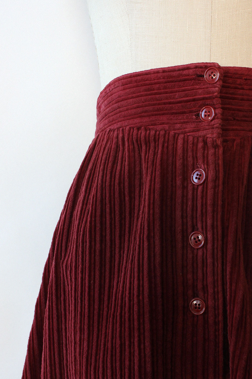 Merlot Wide Wale Cord Skirt M