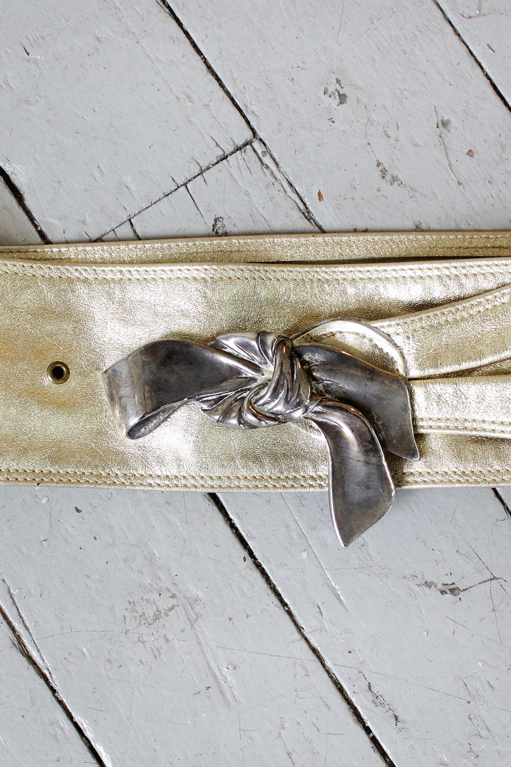 Metallic Bow Belt